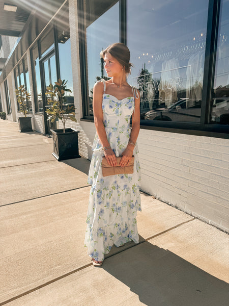 Adernlia Maxi Dress